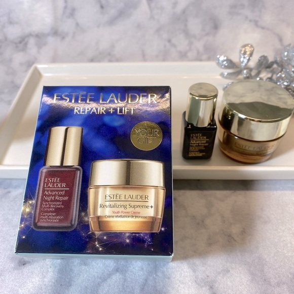 Estee Lauder Repair Lift Beauty Gift Set - 2pc Boxed, Multi Recovery Night Youth - Picture 3 of 10
